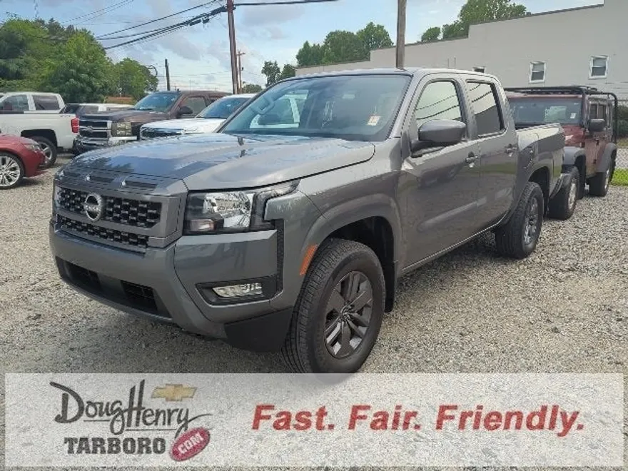2025 Nissan Frontier SV photo 1
