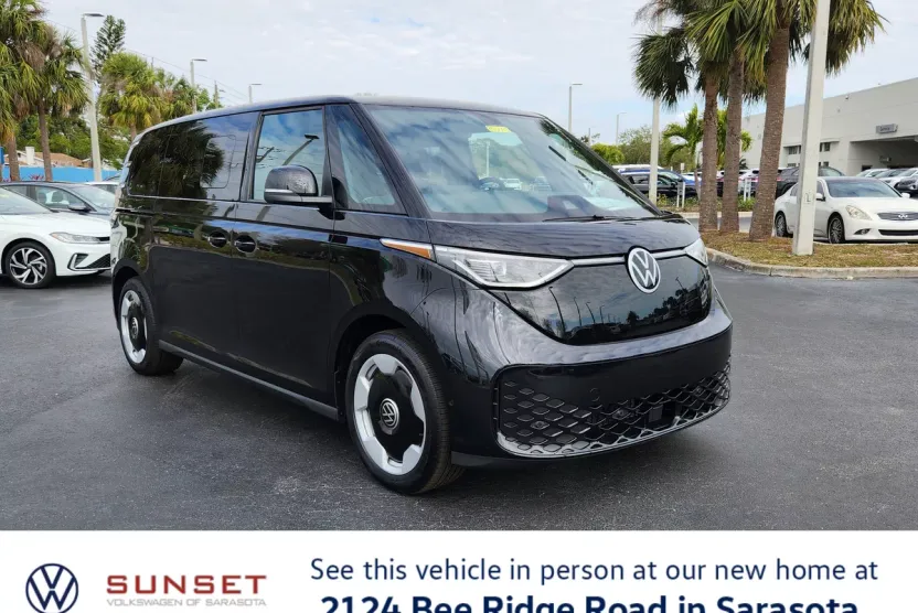 2025 Volkswagen ID. Buzz Pro S photo 1