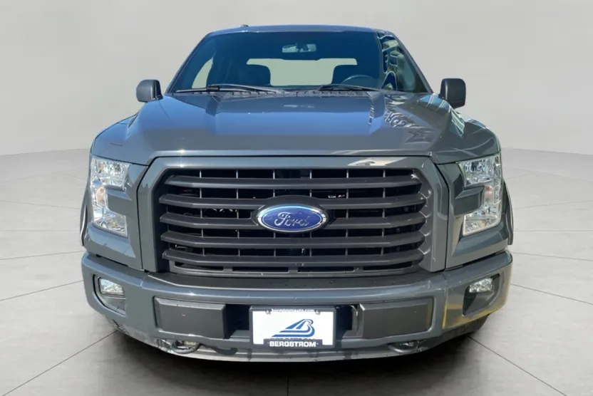 2016 Ford F-150 XLT photo 1