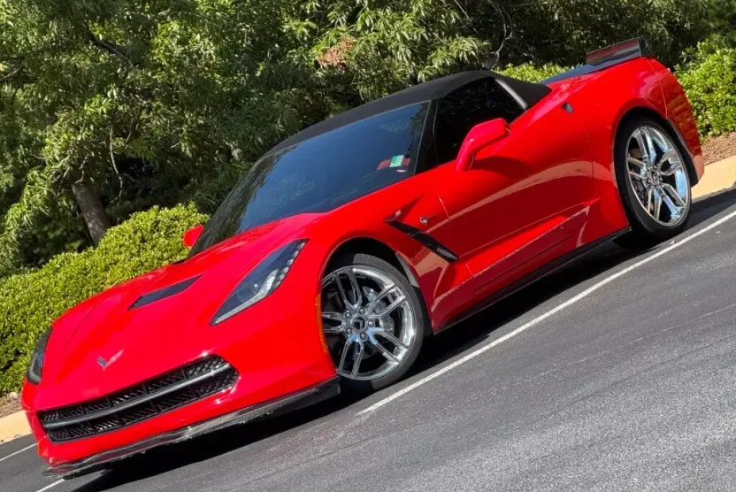 2015 Chevrolet Corvette Stingray Convertible photo 1