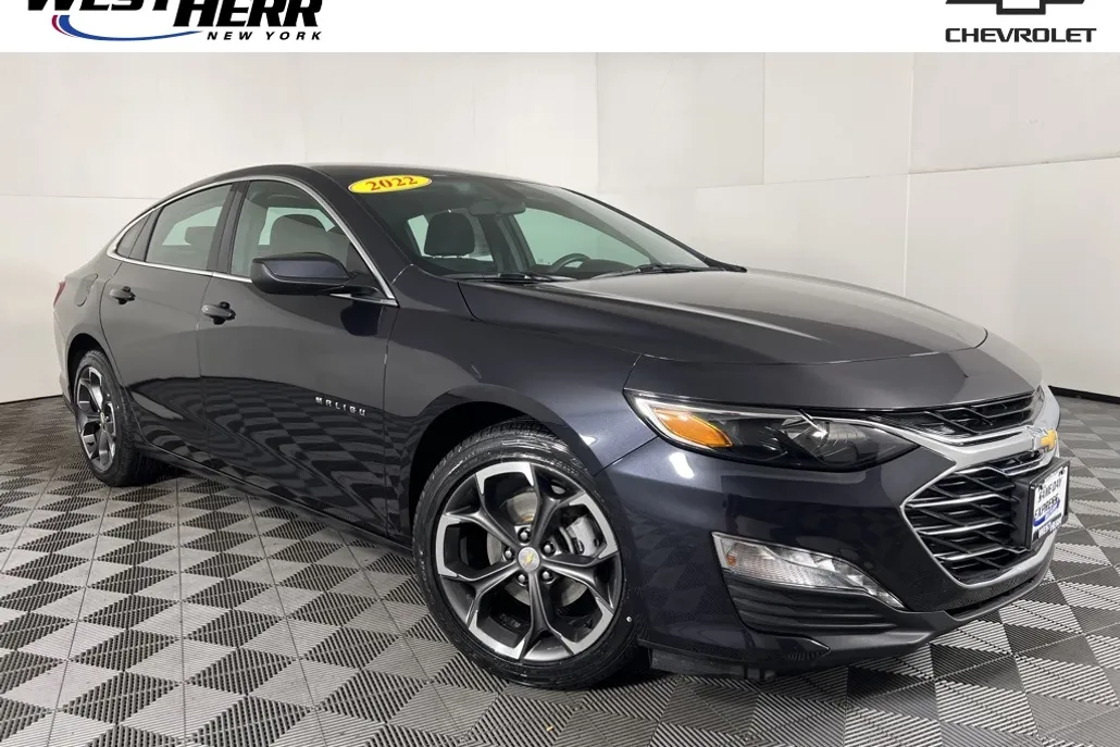 2022 Chevrolet Malibu 1LT photo 1