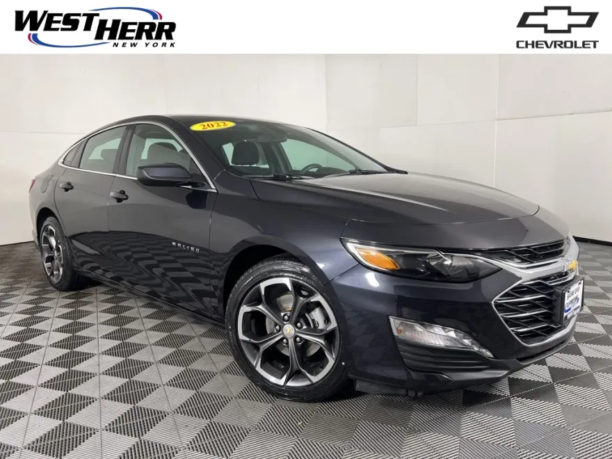 2022 Chevrolet Malibu 1LT photo 1