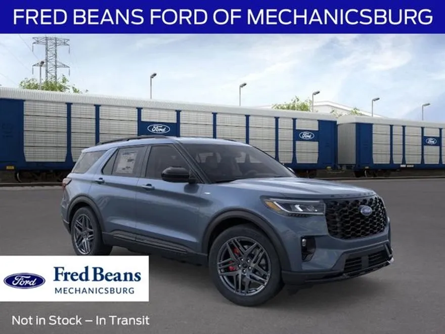 2025 Ford Explorer ST-Line photo 1