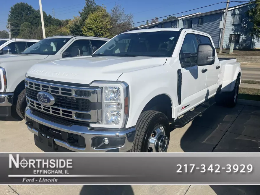 2026 Ford F-350 XLT photo 1