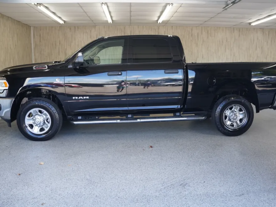 2019 Ram 3500 Tradesman photo 1