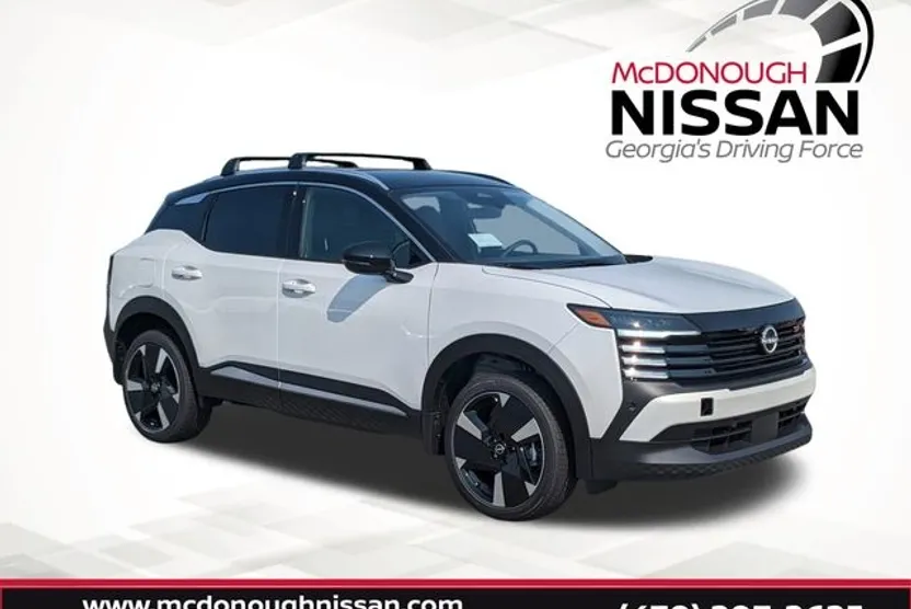 2025 Nissan Kicks SR photo 1