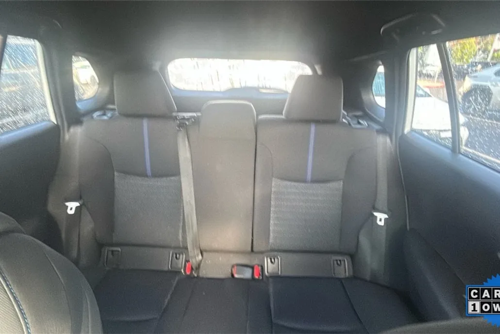 2024 Toyota Corolla Cross Hybrid SE photo 1