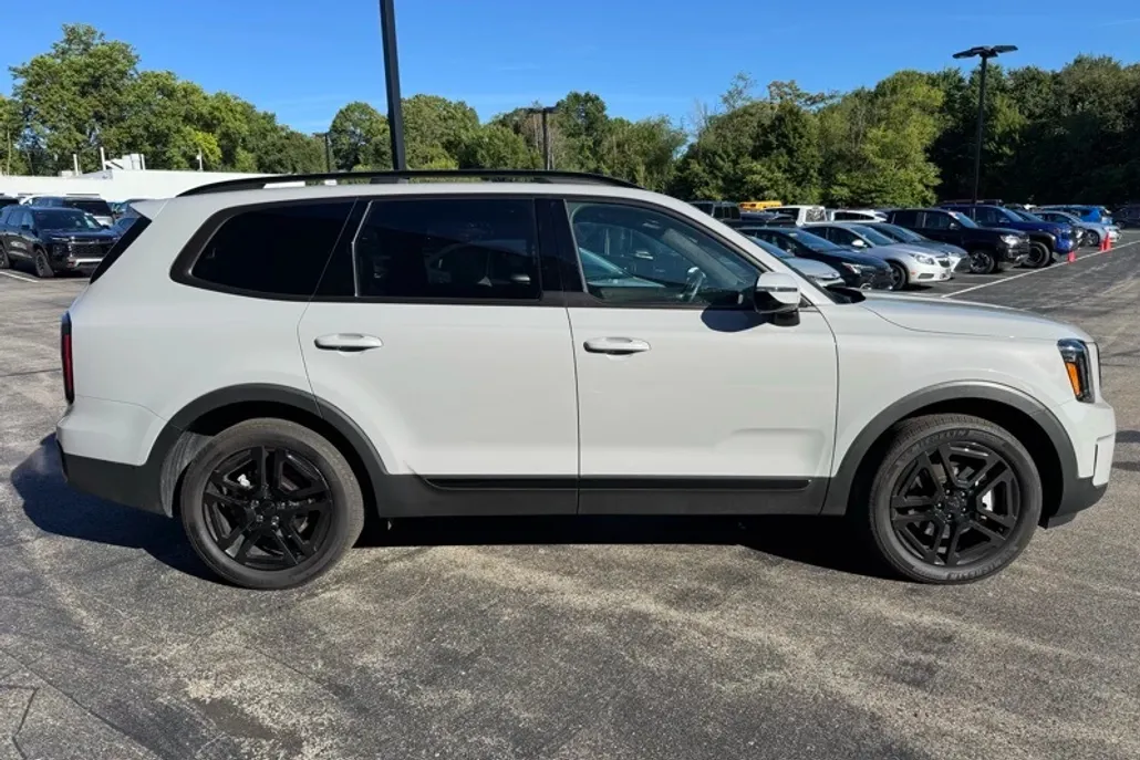 2025 Kia Telluride X-Line photo 1