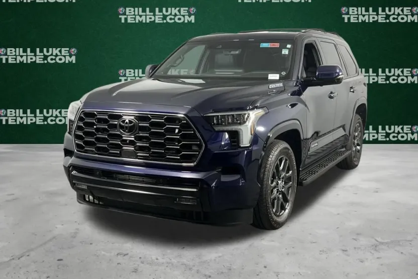 2024 Toyota Sequoia Platinum photo 1