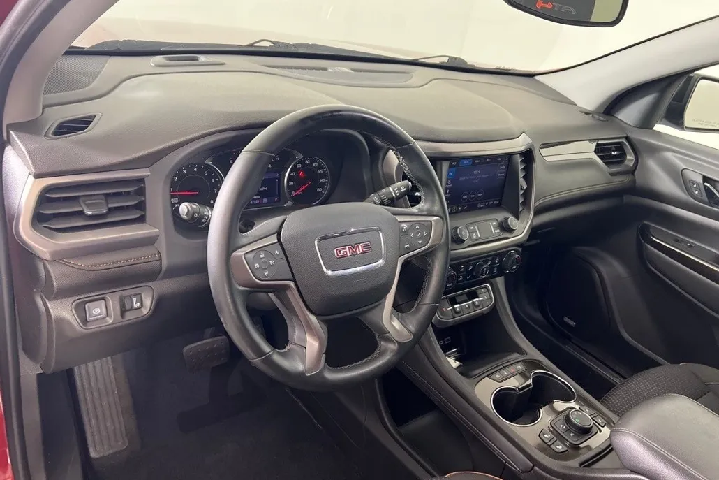 2023 Gmc Acadia AT4 photo 1