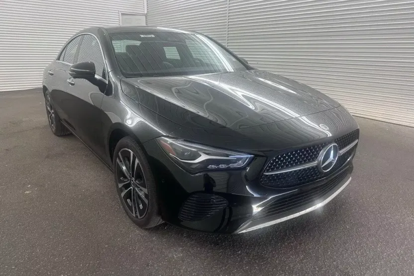 2025 Mercedes Benz CLA 250 photo 1