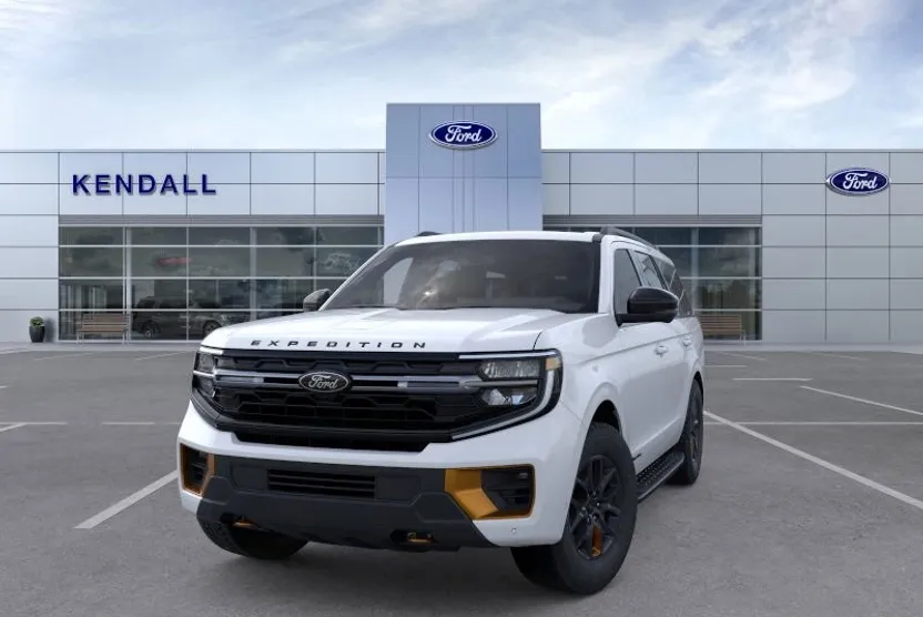 2025 Ford Expedition photo 1