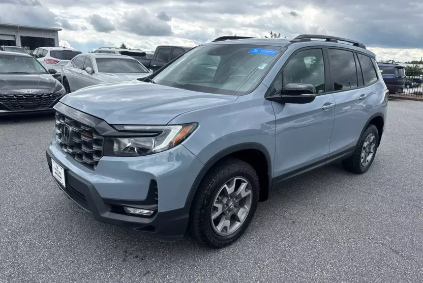 2022 Honda Passport TrailSport photo 1