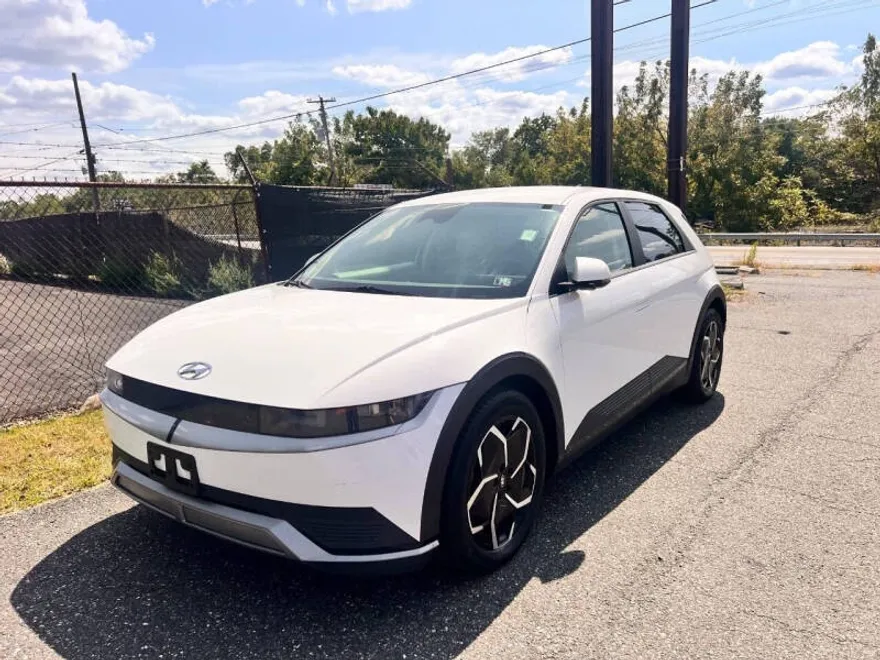 2022 Hyundai Ioniq 5 SEL photo 1