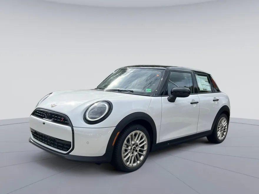 2026 Mini Cooper S Iconic photo 1