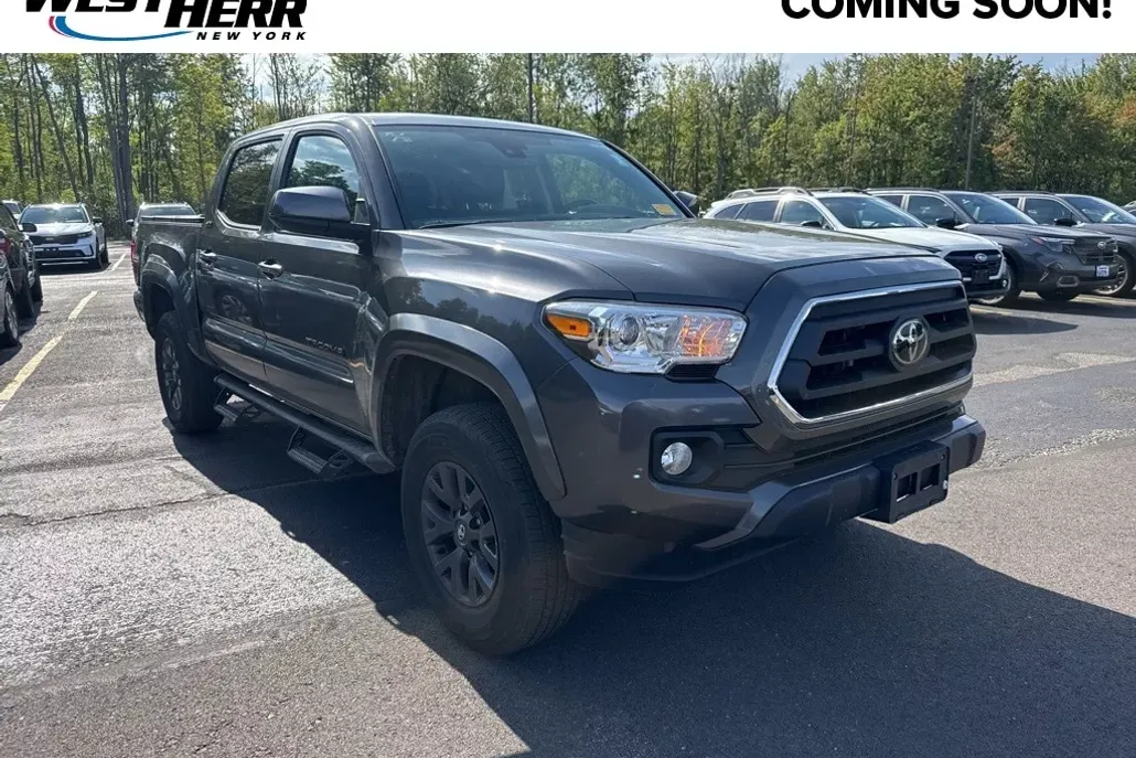 2023 Toyota Tacoma SR5 V6 photo 1