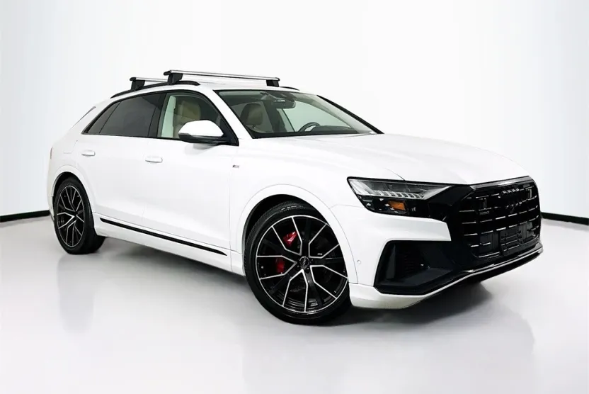 2020 Audi Q8 55 Prestige photo 1