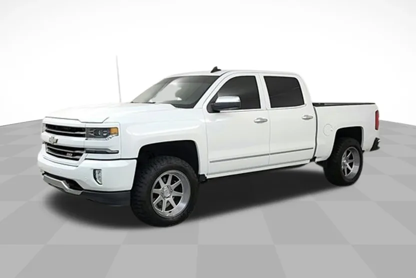 2018 Chevrolet Silverado 1500 LTZ photo 1