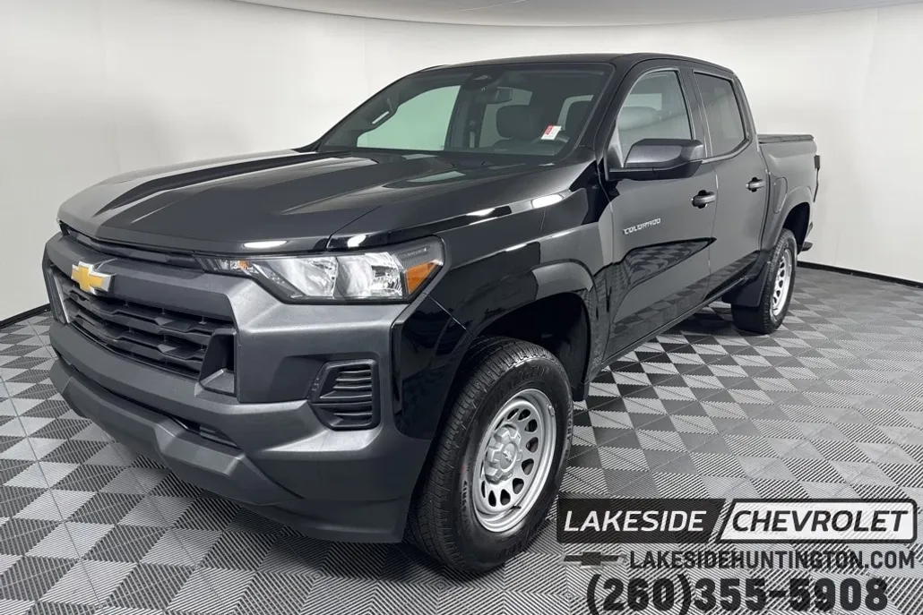 2024 Chevrolet Colorado Work Truck photo 1