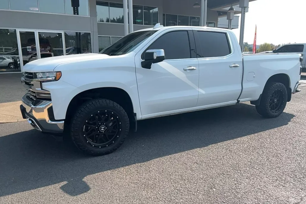 2019 Chevrolet Silverado 1500 LTZ photo 1