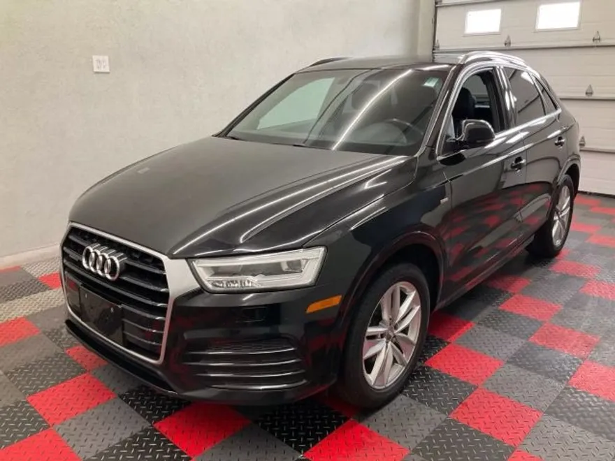 2018 Audi Q3 Premium Plus photo 1