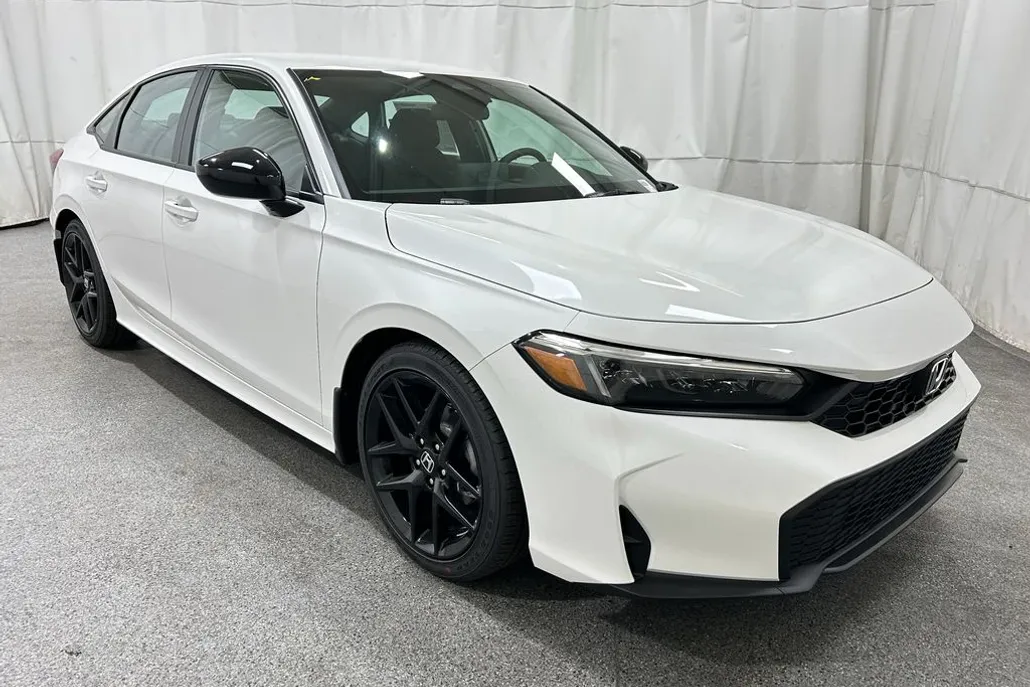 2026 Honda Civic Sport photo 1