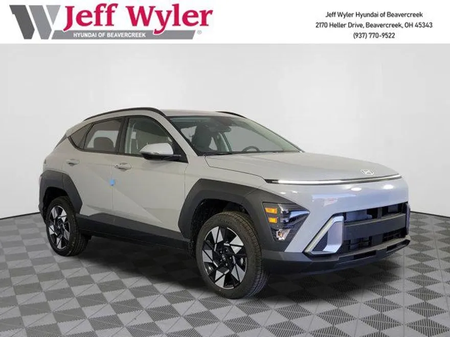 2025 Hyundai Kona SEL photo 1