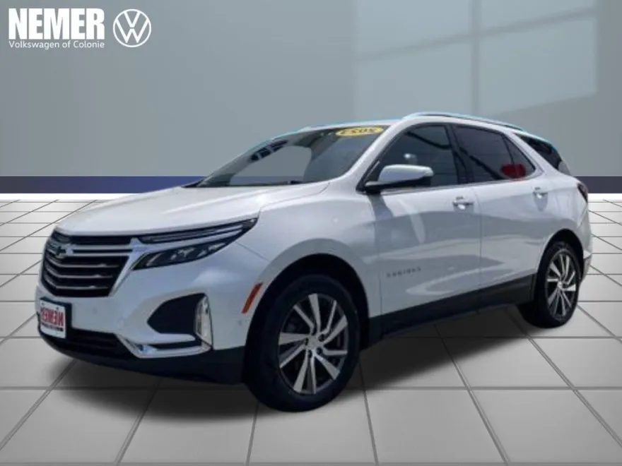 2023 Chevrolet Equinox Premier photo 1