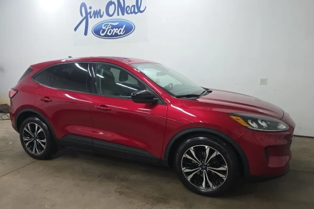 2022 Ford Escape SE photo 1
