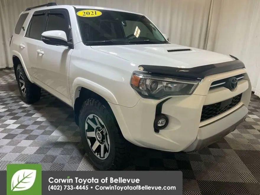 2021 Toyota 4Runner TRD Off-Road Premium photo 1