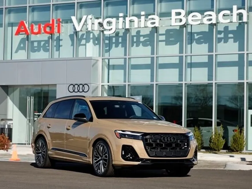 2025 Audi SQ7 Premium Plus photo 1