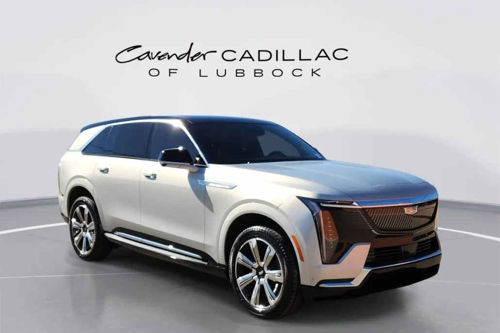 2025 Cadillac Escalade IQ Luxury photo 1