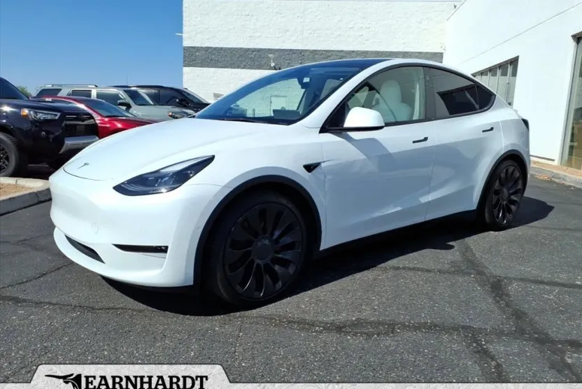 2022 Tesla Model Y Performance photo 1
