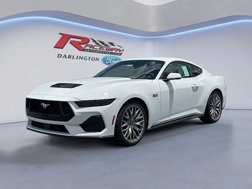 2025 Ford Mustang GT Premium photo 1