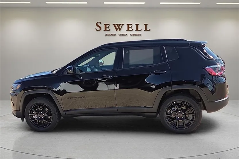 2026 Jeep Compass Latitude photo 1
