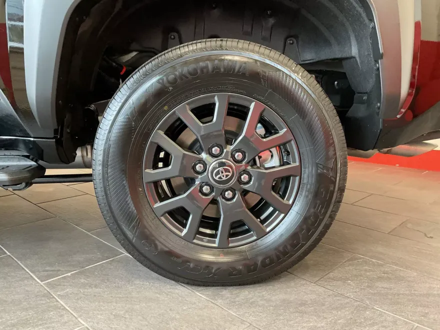 2025 Toyota 4Runner SR5 photo 1