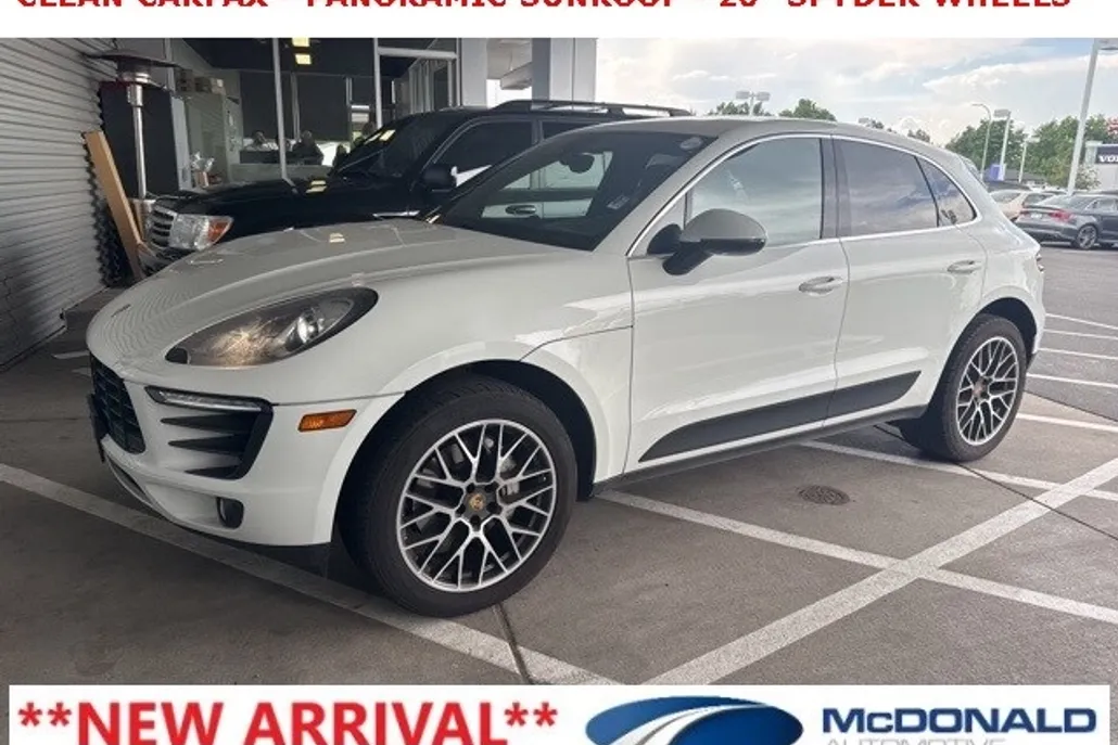 2017 Porsche Macan S photo 1
