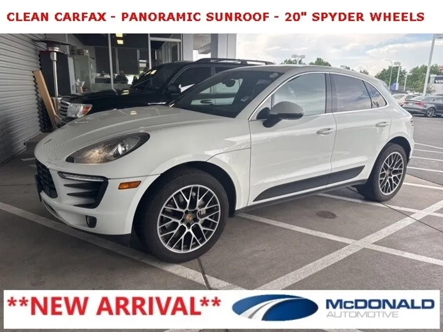 2017 Porsche Macan S photo 1