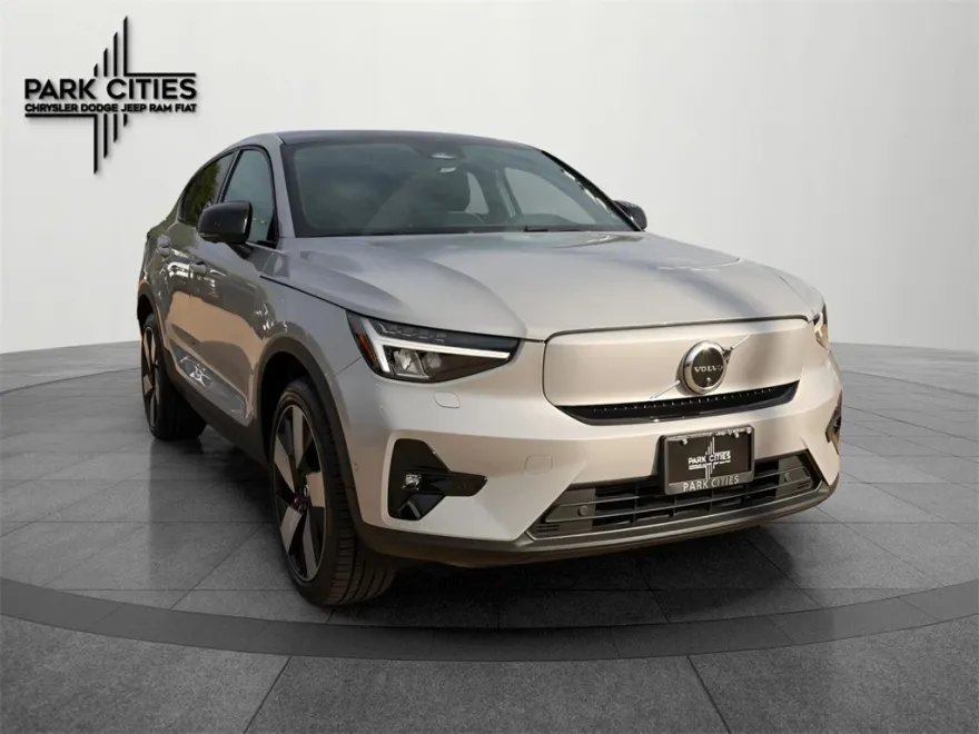 2023 Volvo C40 Recharge Ultimate photo 1