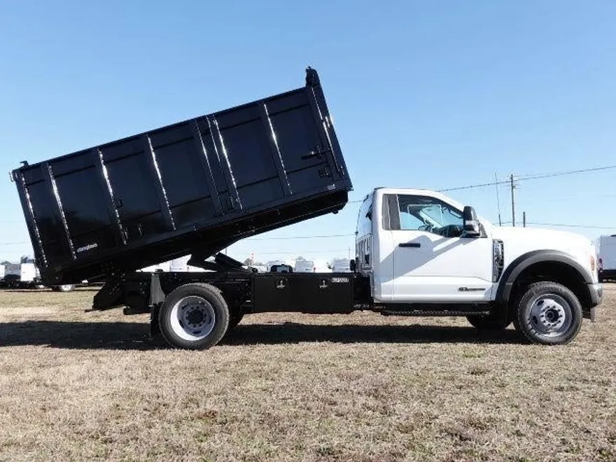 2024 Ford F-550 XL photo 1