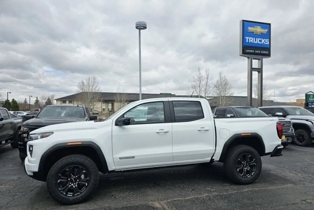 2025 Gmc Canyon Elevation photo 1
