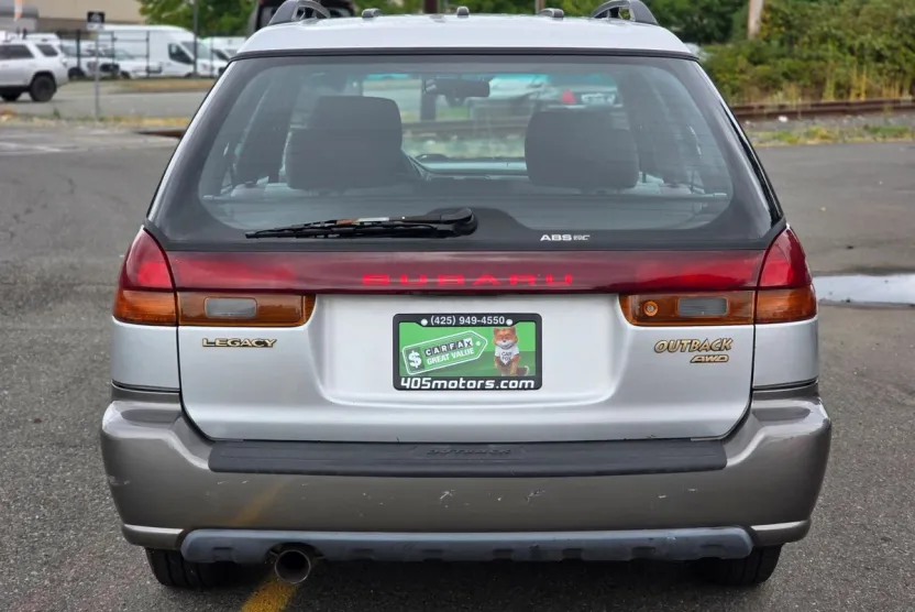 1999 Subaru Legacy Outback Limited photo 1