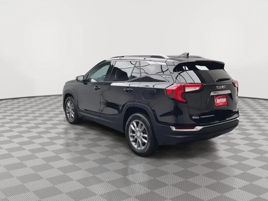 2024 Gmc Terrain SLT photo 1