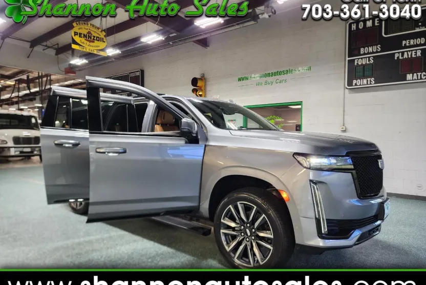 2021 Cadillac Escalade ESV Sport photo 1
