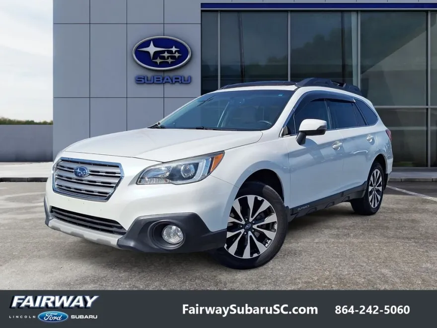 2016 Subaru Outback 2.5i Limited photo 1