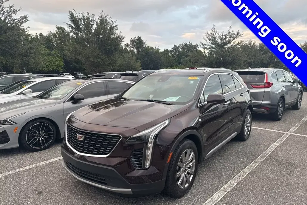 2020 Cadillac XT4 Premium Luxury photo 1