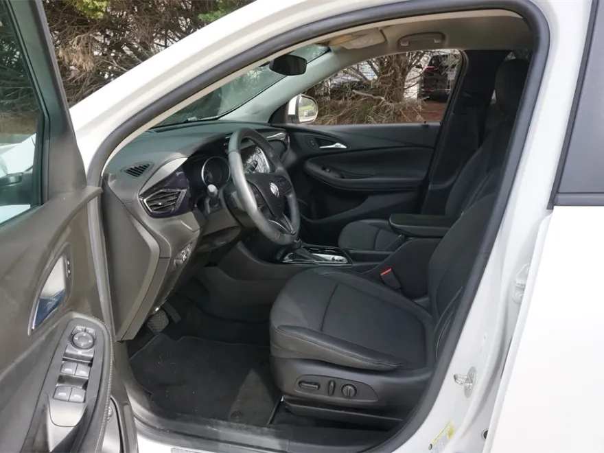 2022 Buick Encore GX Select photo 1