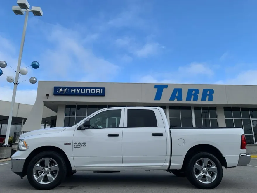 2024 Ram 1500 Classic Tradesman photo 1
