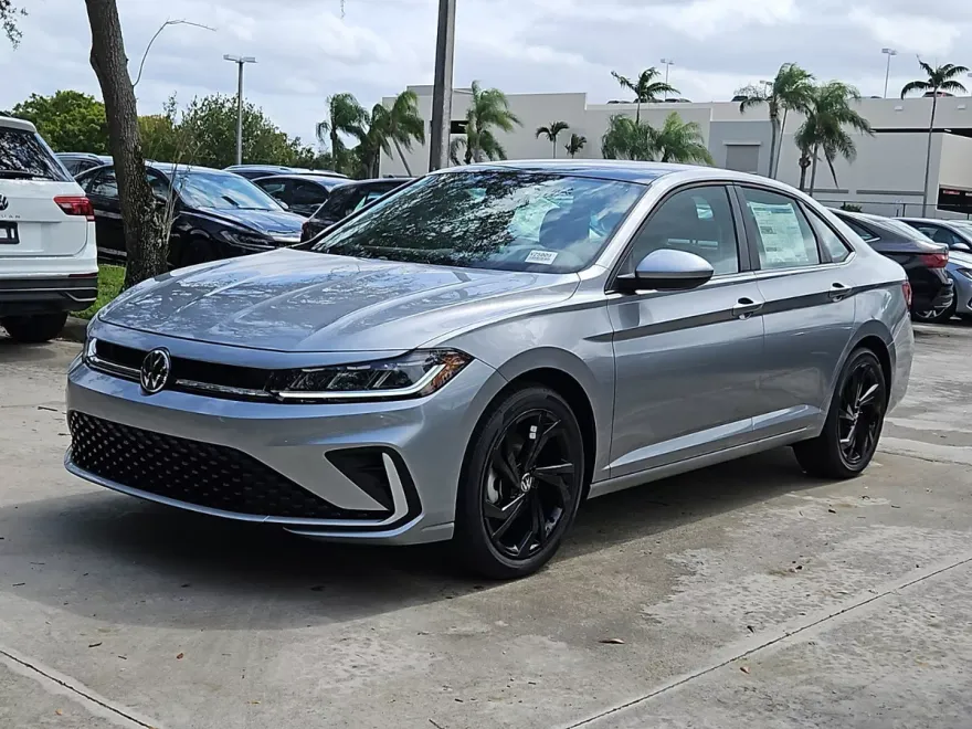 2025 Volkswagen Jetta 1.5T SE photo 1