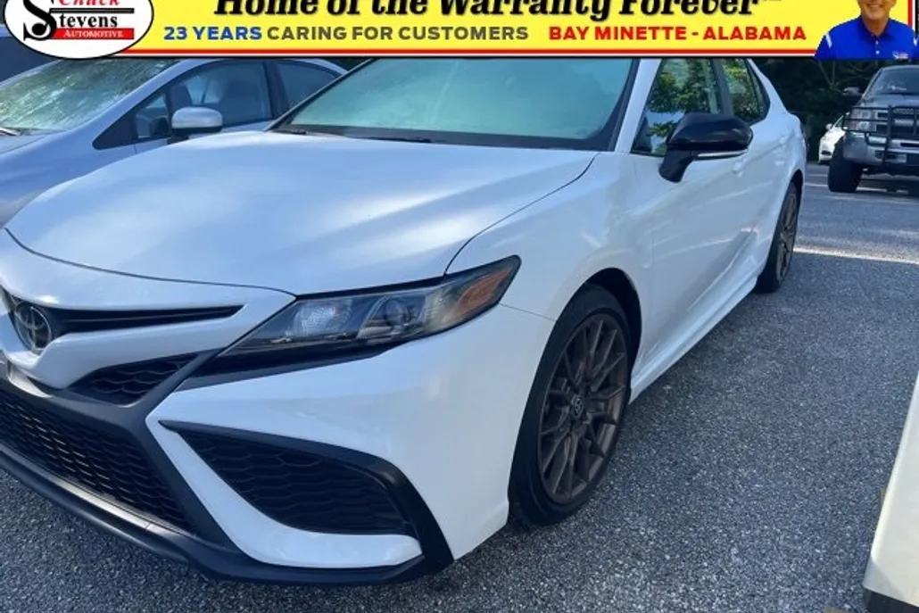 2023 Toyota Camry SE photo 1